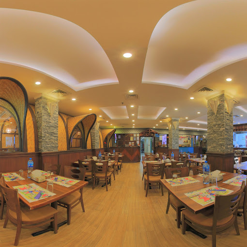 thakkara farwaniya an indian restaurant in india , interior